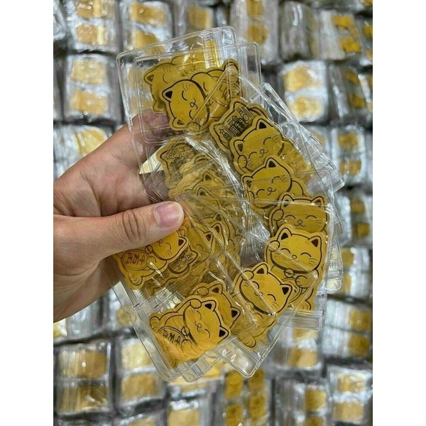 Miếng Dán Mèo Thần Tài Mạ Vàng- Chiêu Tài Hút Lộc