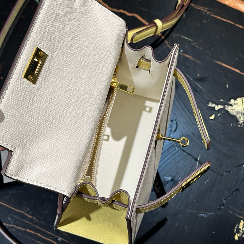 Túi Xách Tay Basic Kèm Phụ Kiện Treo Túi Lạ Mắt Cidu CD26