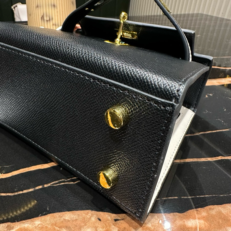 Túi Xách Tay Basic Kèm Phụ Kiện Treo Túi Lạ Mắt Cidu CD26