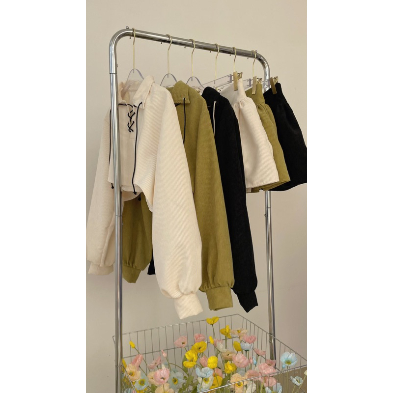 Set nữ Áo Croptop EDA tay dài nhung tăm cổ sơ mi kiểu thu đông kèm chân váy thiết kế cao cấp dáng xoè thắt dây