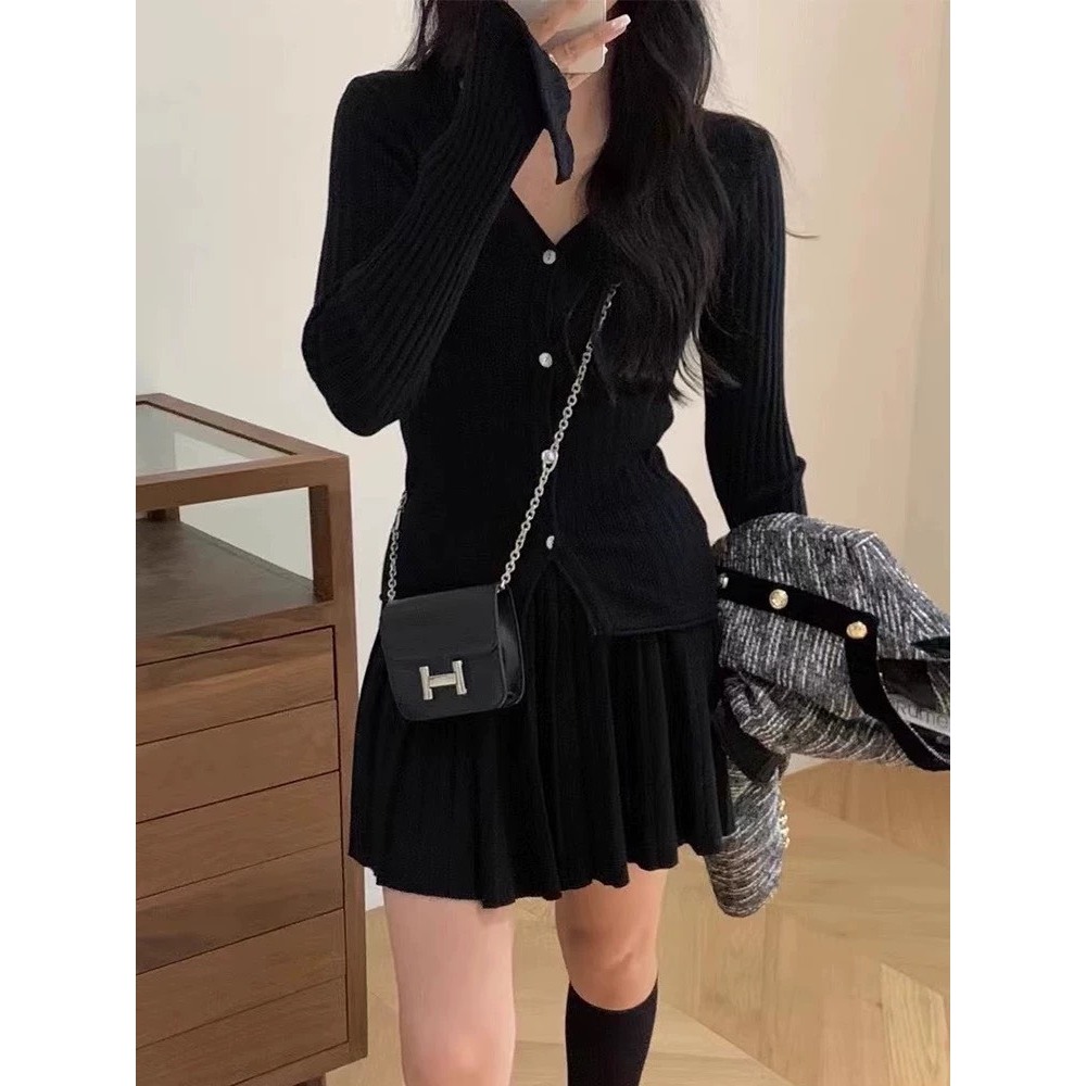 SET ÁO GÂN ĐŨA TAY DÀI CUỐN BIÊN GÀI NÚT + CHÂN VÁY GÂN ĐŨA ĐEN  SHEEP