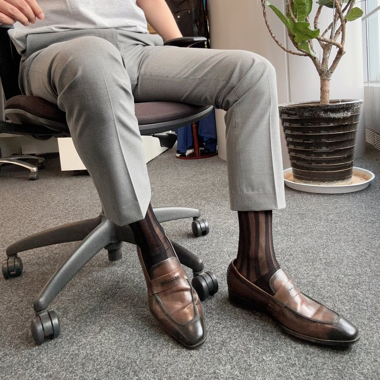 SS035_Tất Sheer Socks Đen Sọc To