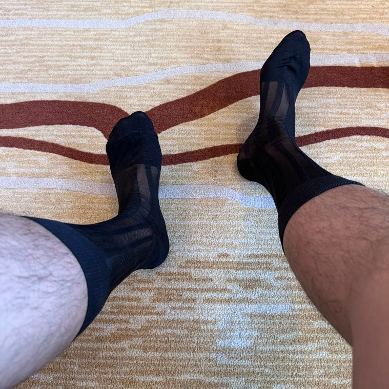 SS035_Tất Sheer Socks Đen Sọc To