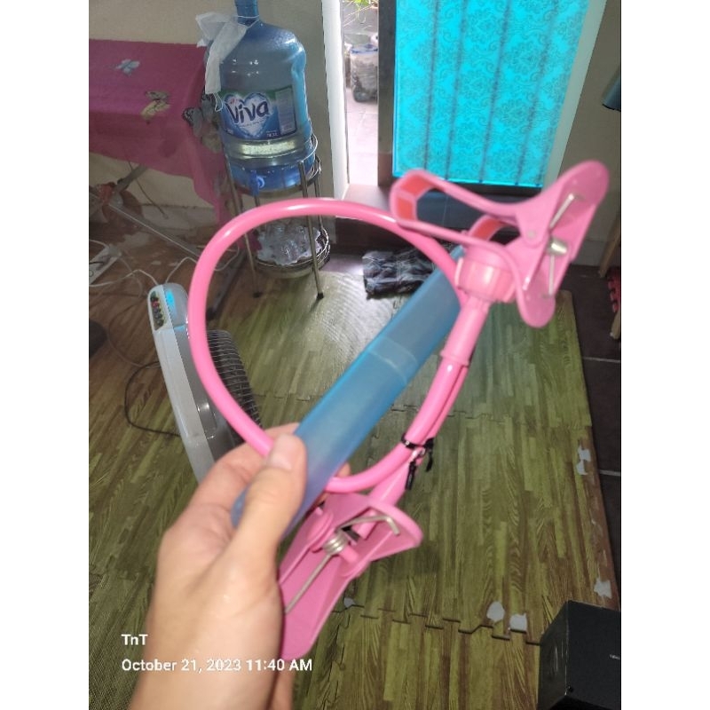 Kẹp điện thoại cũ