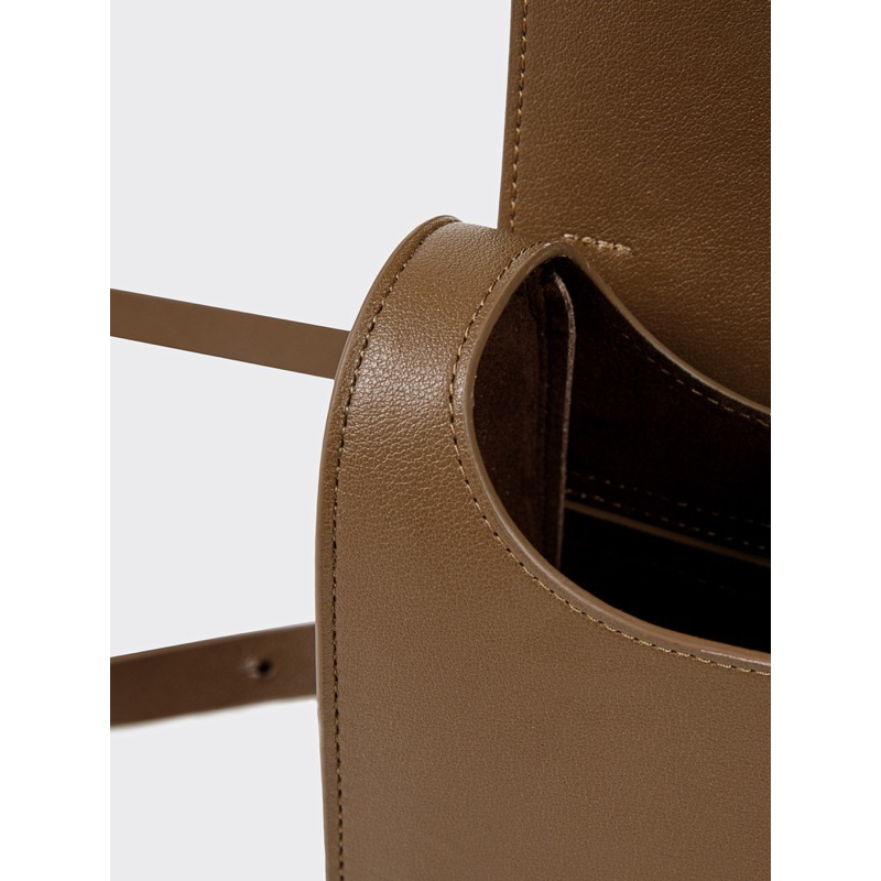 GIAN SAIGON - Túi đeo chéo da microfiber - Vegan Leather Crossbody Bag - Màu Nâu