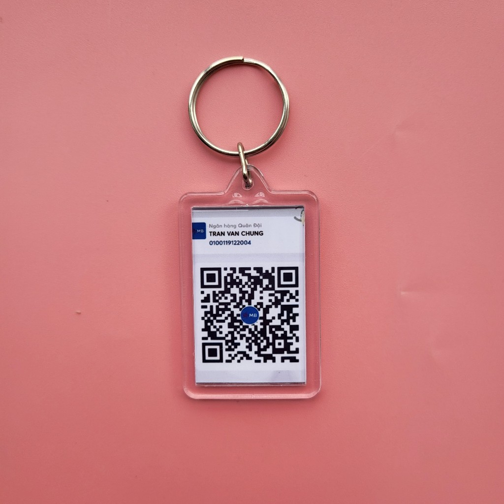 Móc khoá in mã QR code tài khoản ngân hàng theo yêu cầu