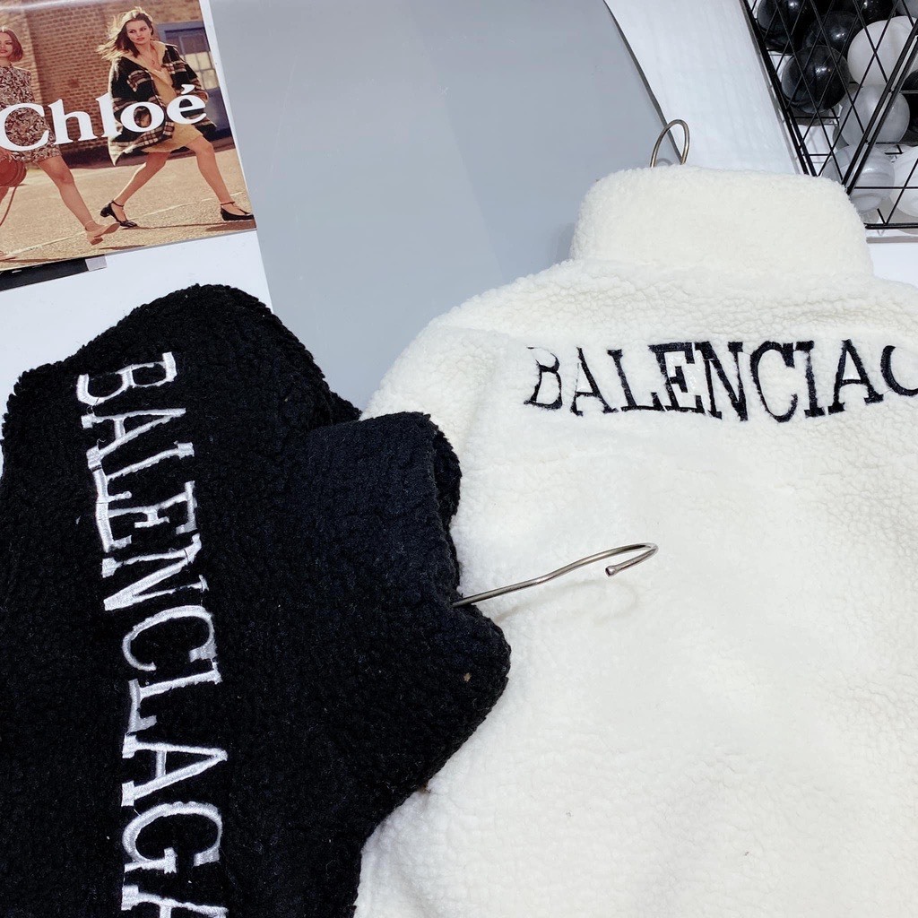 ÁO LÔNG CỪU BALENCIAGA HÀNG QUẢNG CHÂU 2 LỚP CHẤT DÀY DẶN HÀNG LOẠI 1