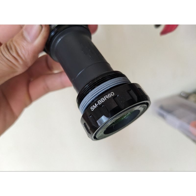 BB ren vặn Shimano rs60 japan sản xuất tại Nhật