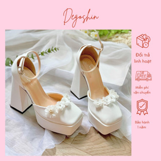 Giày cưới, giày cao gót Barbie da mềm gót trụ cao 13cm màu trắng đính viền hoa xinh Degoshin