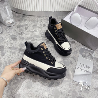 Giày sneaker nâng đế màu đen pha fullbox
