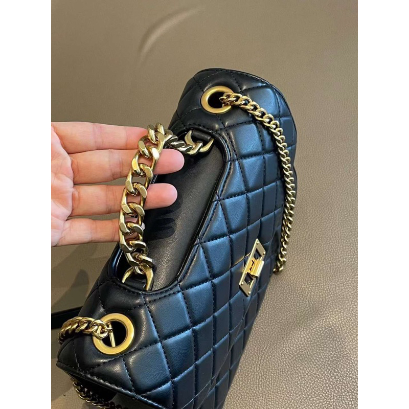 TÚI CHẦN TRÁM SẮC NÉT