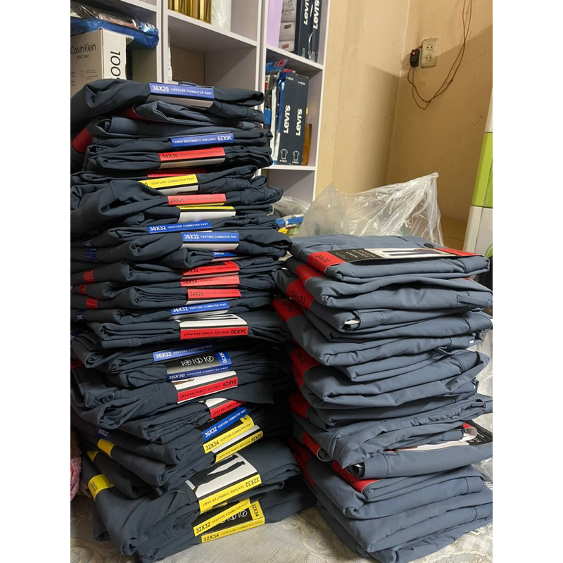 Quần tây banana  - Thương hiệu cho dân Văn phòng - hàng Auth mua tại Mỹ