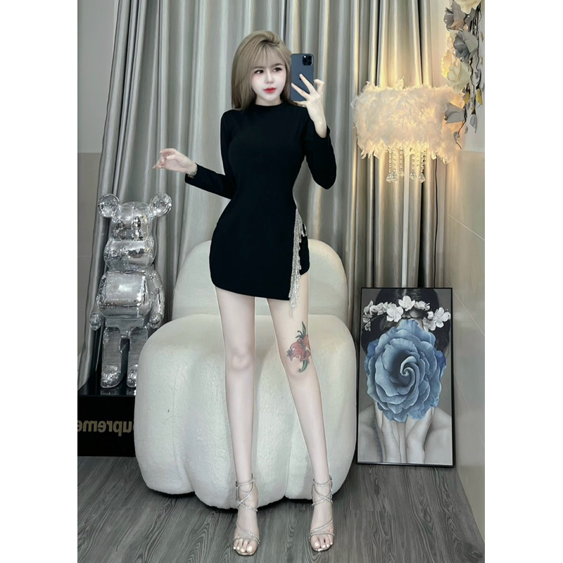 Set body tua đá xẻ tà+ quần short