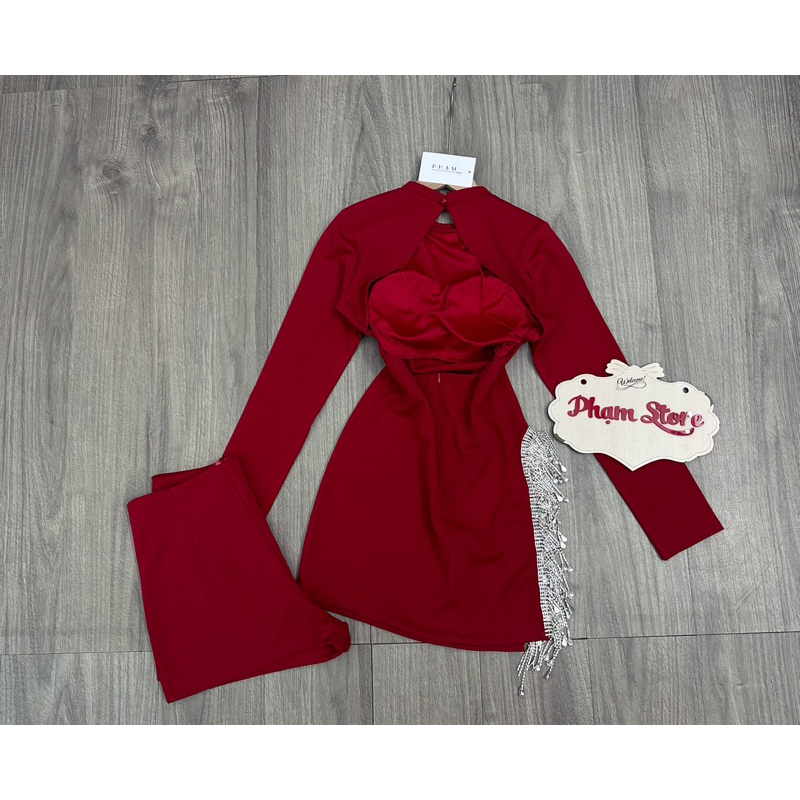 Set body tua đá xẻ tà+ quần short