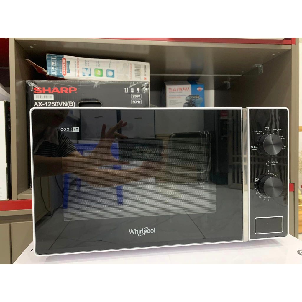 Lò vi sóng WhirlPool 20L cơ không nướng MS2003WV / Lò vi sóng WhirlPool 20L điện tử có nướng MWP203WV