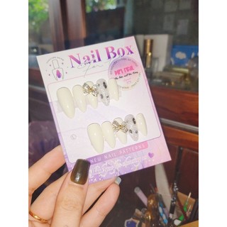 móng giả nơ tim mix đá khối