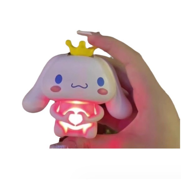 Đồ Chơi Người Ngoài Hành Tinh Cinnamoroll Hình Trái Tim Phát Sáng