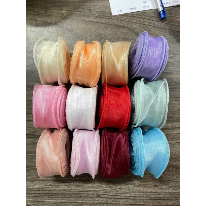 Cuộn Ruy Băng Đuôi Cá, Ruy Băng Voan Viền Sóng 9 Dài Mét Rộng 4cm Không Lõi Làm Nơ Trang Trí Bó Hoa Hộp Quà Đẹp