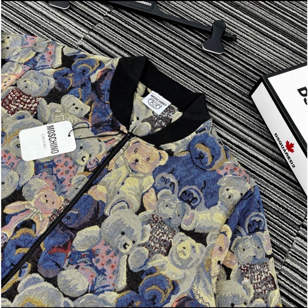 Áo Khoác Bomber Gấu Mochino Chất Vải Gấm 2 Lớp Cao Cấp - Áo Khoác Bomber Nam Nữ Hottrend 2023