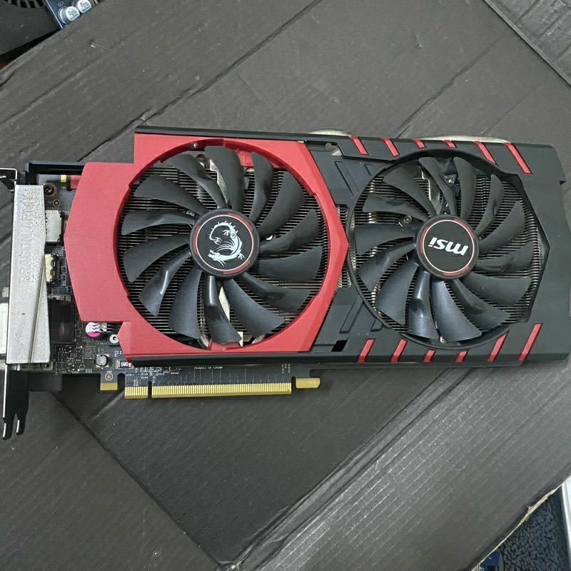 Card màn hình RX 570 PowerColor 4GB 8GB