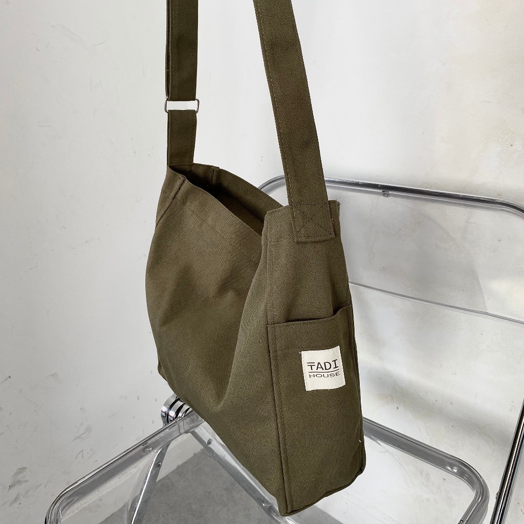 Túi vải đeo chéo unisex vải canvas mộc màu rêu xám Tadi House