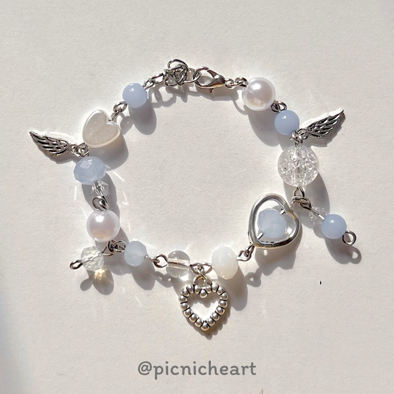 | Picnic Heart |  Crystal Rainbow Bracelet 2 🧸🧴🌸🚪🧴