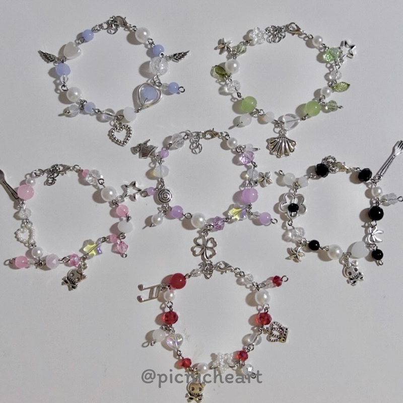 | Picnic Heart |  Crystal Rainbow Bracelet 2 🧸🧴🌸🚪🧴