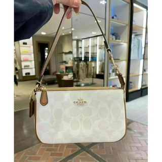 Túi kẹp nách dáng thuyền Coach Nolita màu siêu hot