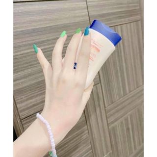 𝐊𝐞𝐦 𝐝𝐮̛𝐨̛̃𝐧𝐠 𝐝𝐚 𝐭𝐚𝐲 𝐕𝐚𝐬𝐞𝐥𝐢𝐧𝐞 Thái Lan