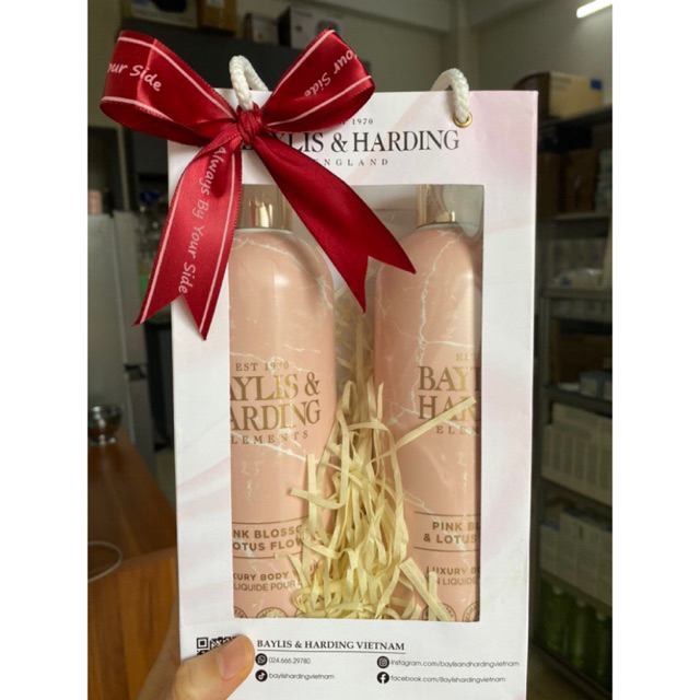 SỮA TẮM BAYLIS & HARDING 500ml tặng túi nơ xinh