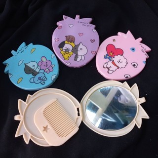 Gương soi kèm lược trái dâu bỏ bóp (KT: 8×9cm)