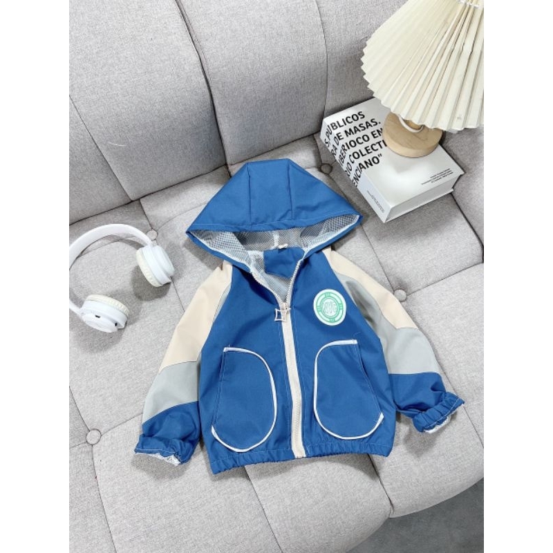 Áo khoác gió lót lưới in màu hoạt hình dễ thương cho bé