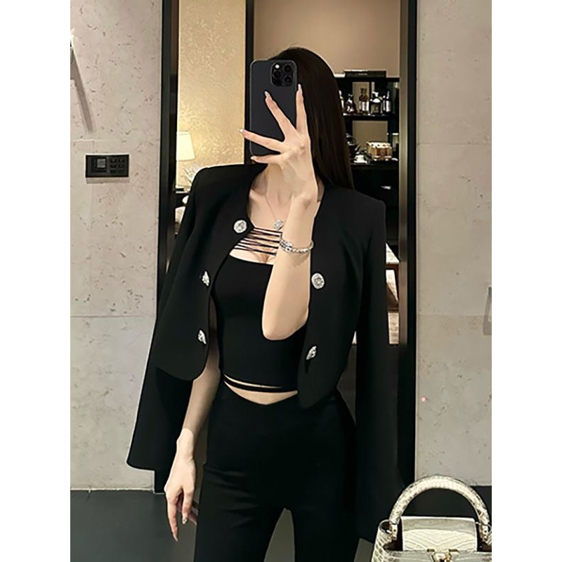 Áo khoác ngoài Croptop dáng ngắn màu đen mix 6 cúc cực sang chảnh mùa đen thời trang thu đông 2023- AV1