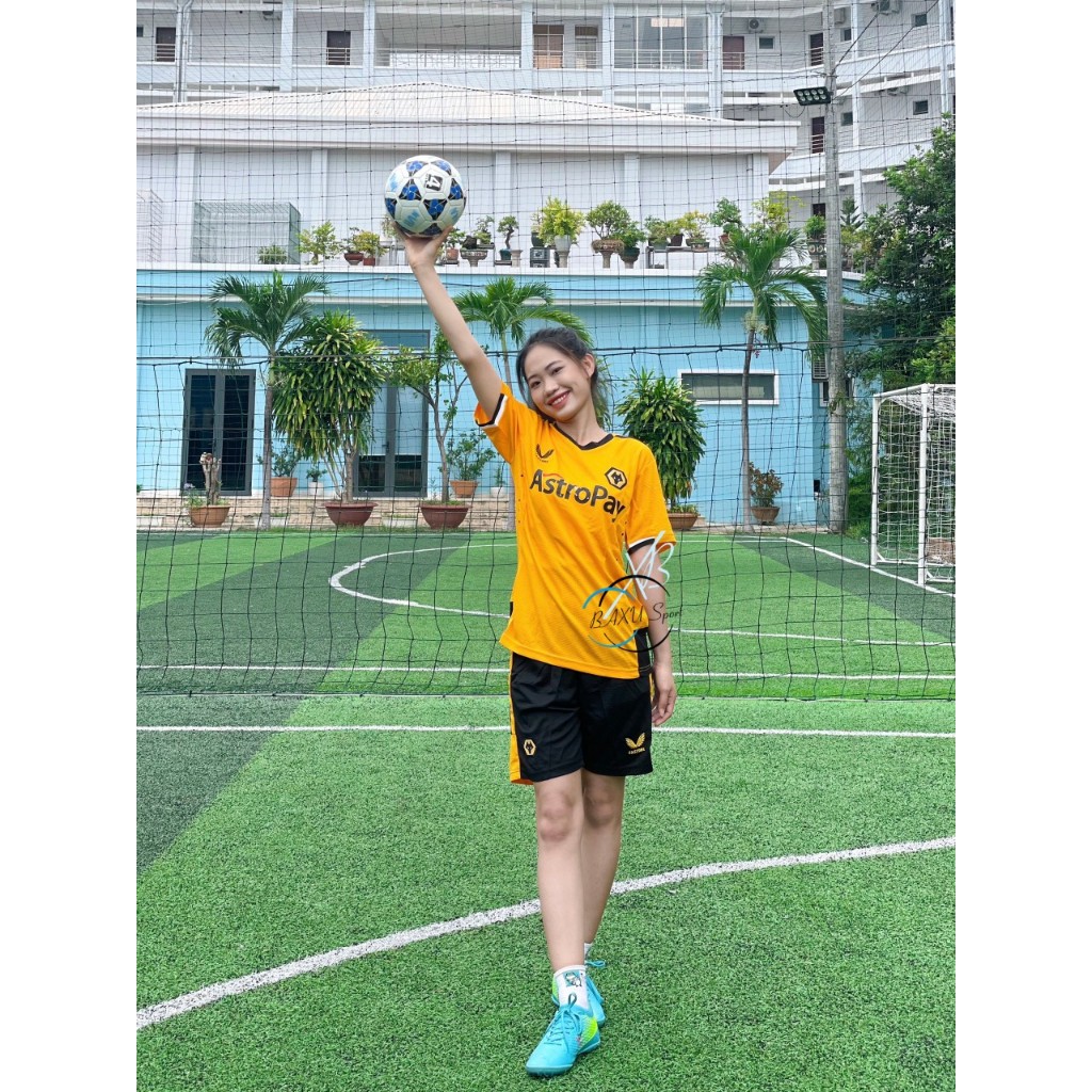 ÁO BÓNG ĐÁ CLB WOLVER THUN XỊN BẢN FULL 2024 - BỘ QUẦN ÁO BÓNG ĐÁ CLB WOLVER CAM SÂN NHÀ 2024