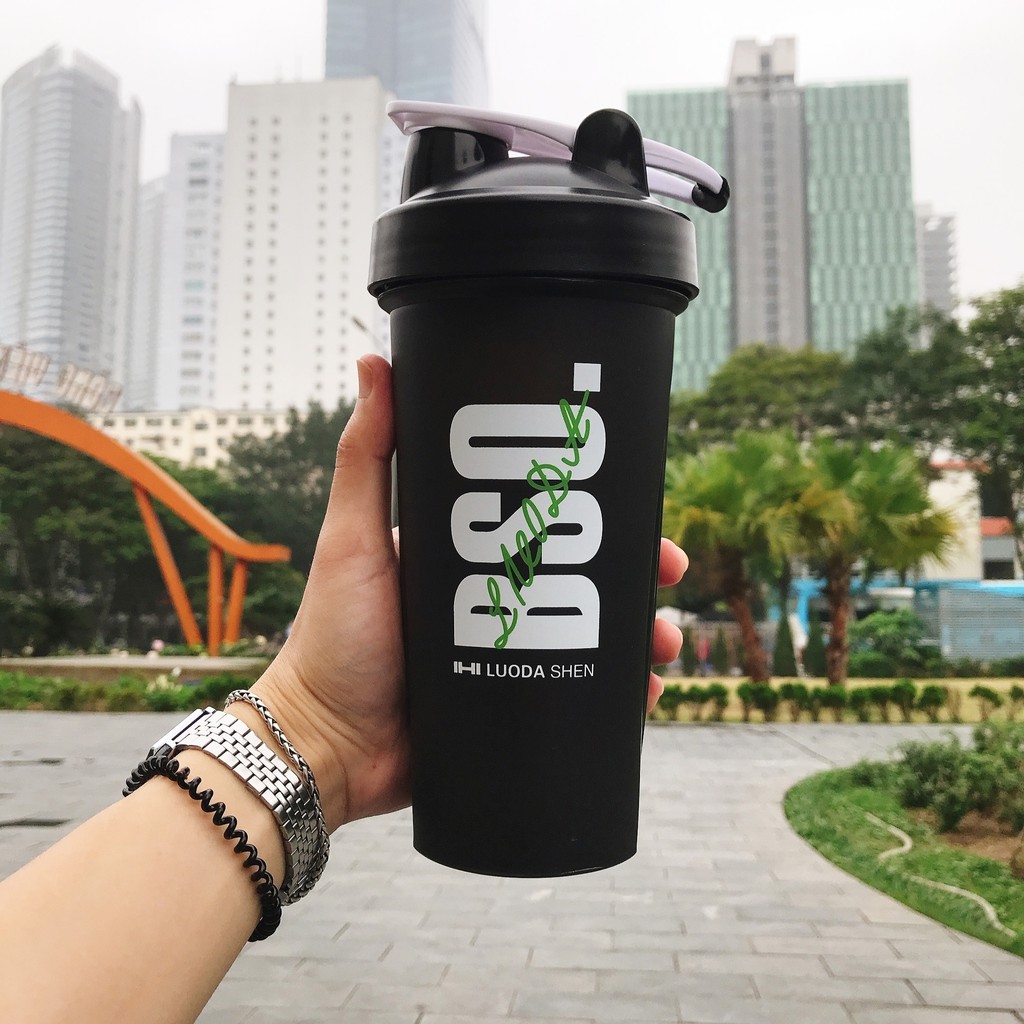 Bình Nước Tập Gym, Thể Thao Có Con Lắc Lò Xò Tiện Lợi Dương Sport BN0004 750ml