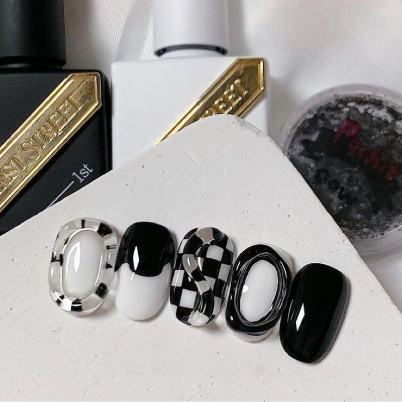 Nailbox gel nổi tone hàn - Nailbox tự làm from móng cứng cáp