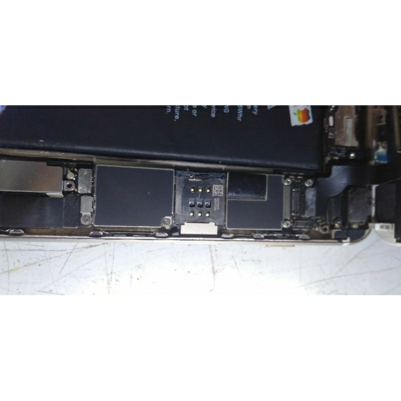 Thanh lý xác 6 bờ lus như hình main chưa sửa chữa nguyên zin bị dính icloud