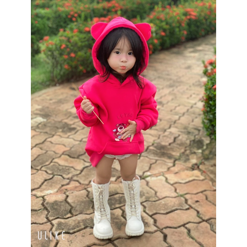 Áo hoodie gấu dâu cho bé gái