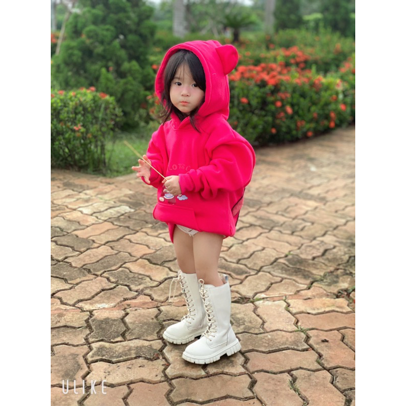 Áo hoodie gấu dâu cho bé gái