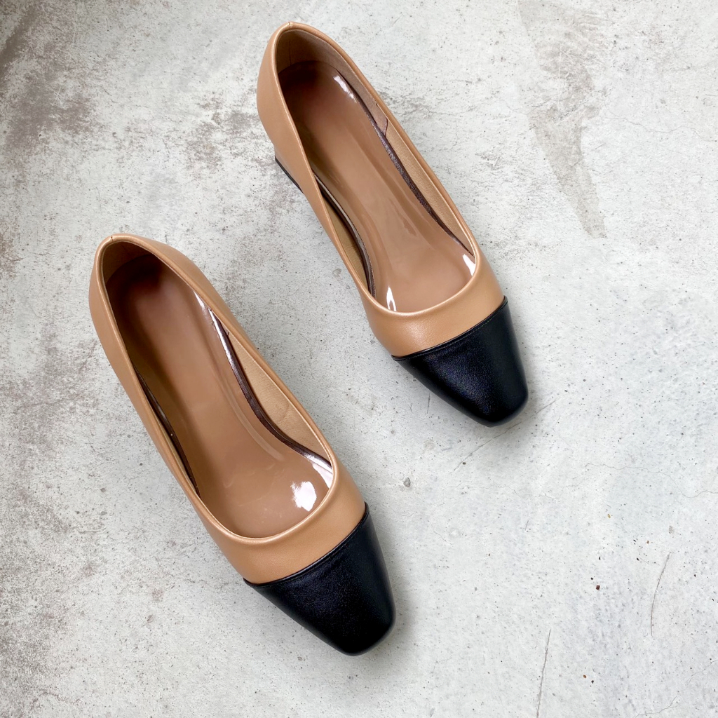 Giày cao gót nữ mũi vuông phối màu chất liệu da mềm