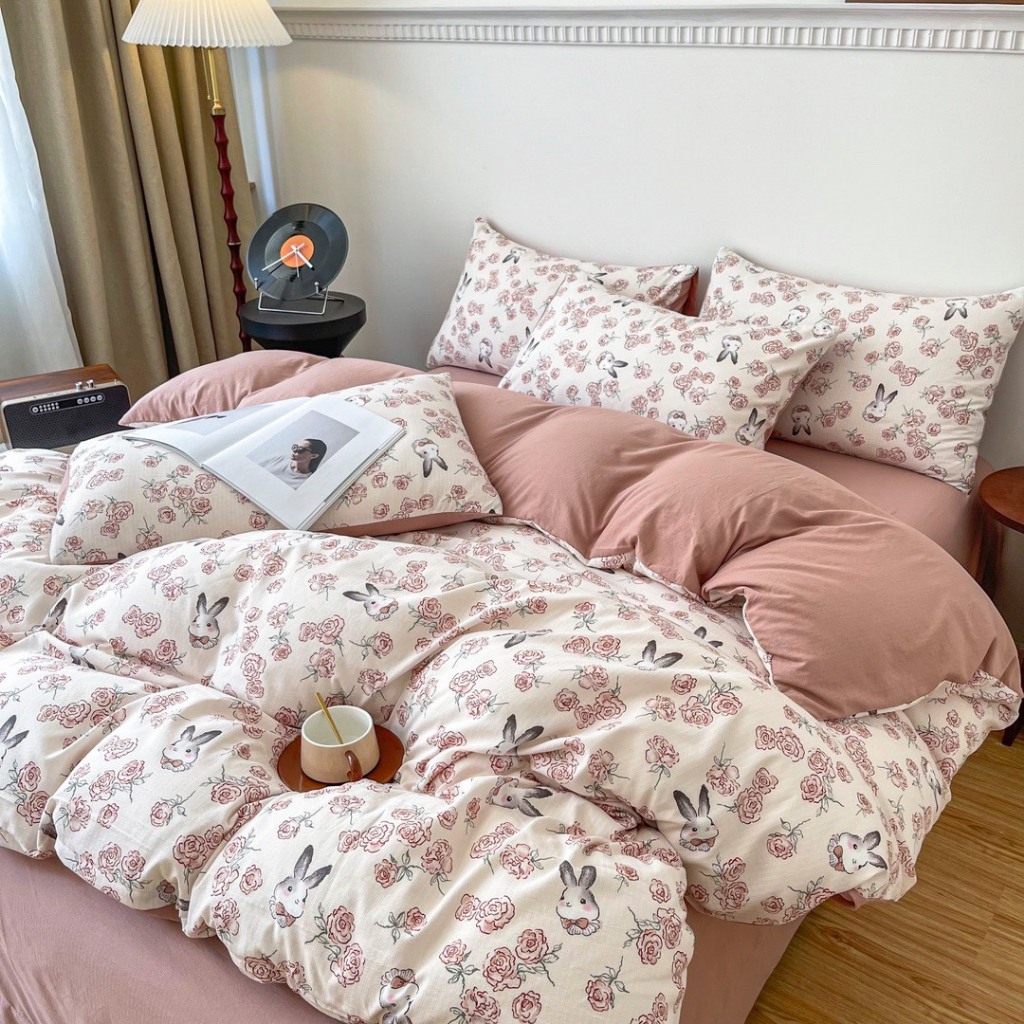 Bộ chăn ga gối cotton đũi 4 món vintage nhập khẩu cao cấp hoạ tiết hoa nhí, chất liệu cotton đũi mền mịn thoáng khí