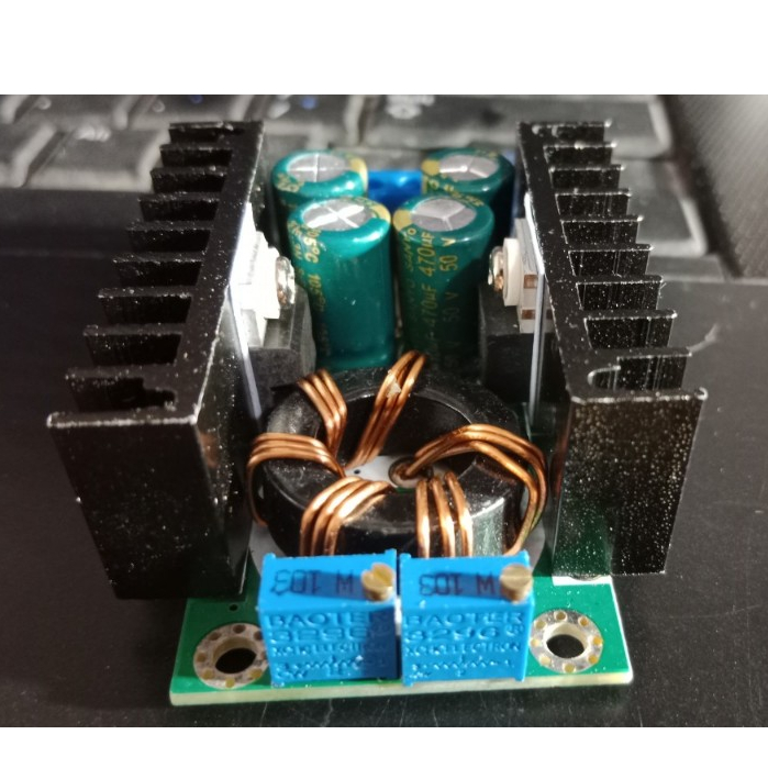 Mô Đun Hạ Áp DC-DC 9A 300W DC Buck 5-40v sang 1.2-35v