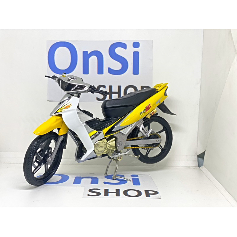 MÔ HÌNH XE MÁY YAZ Y125ZR ĐỘ PHIÊN BẢN CHI TIẾT TỈ LỆ 1/12