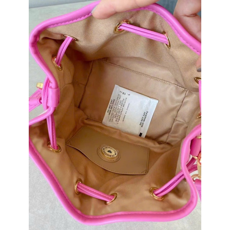 -Túi bucket rút dây  Mozchino heart bucket bag--canvas thêu tone hồng