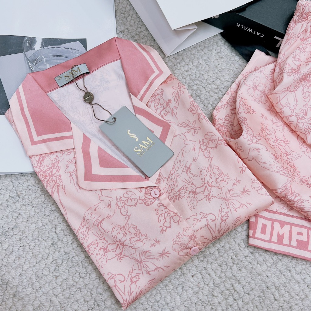 Bộ mặc nhà Sam, pijama lụa dáng dài luxury chất mềm thoáng mát nhẹ nhàng, họa tiết hình siêu sang chảnh