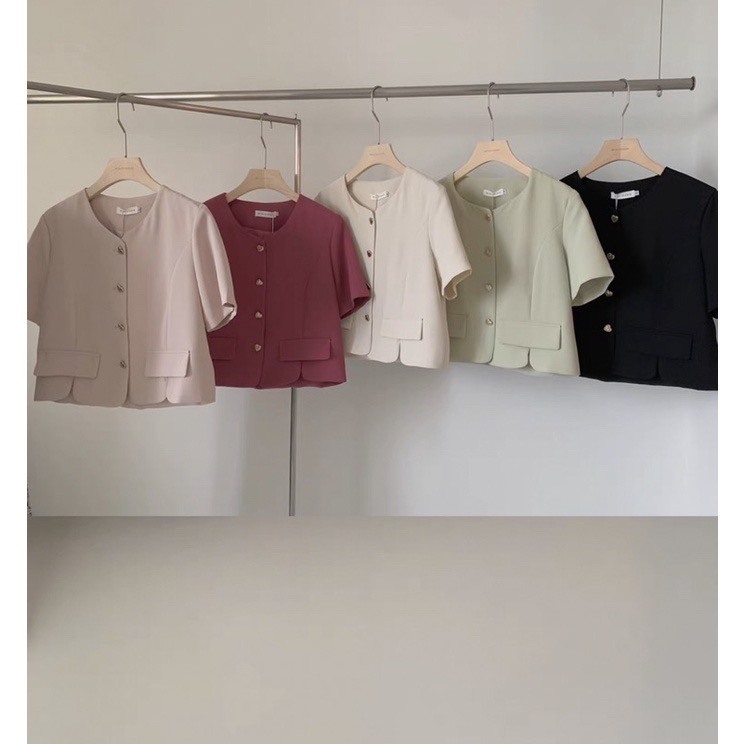 Áo sơ mi tay ngắn gấu lượn tròn cúc tím VGU chất liệu lụa hàn châu