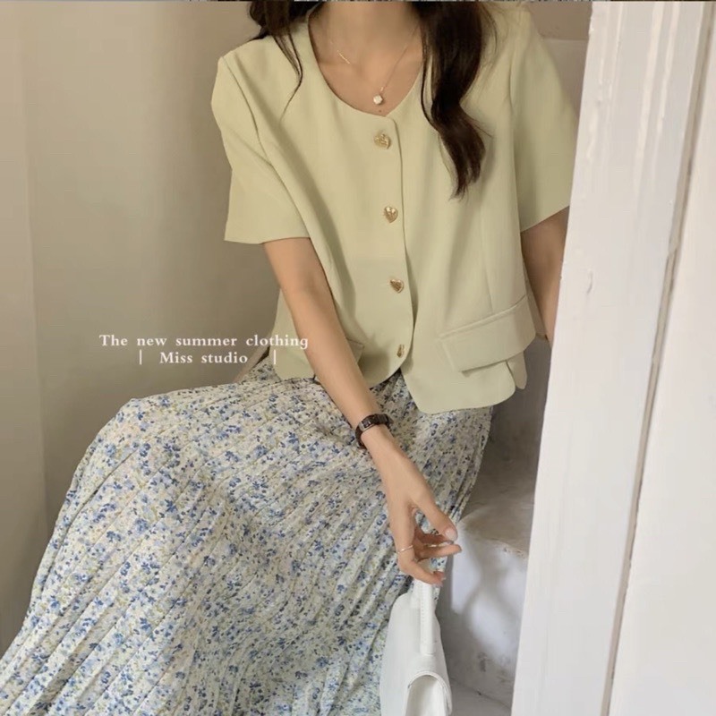 Áo sơ mi tay ngắn gấu lượn tròn cúc tím VGU chất liệu lụa hàn châu