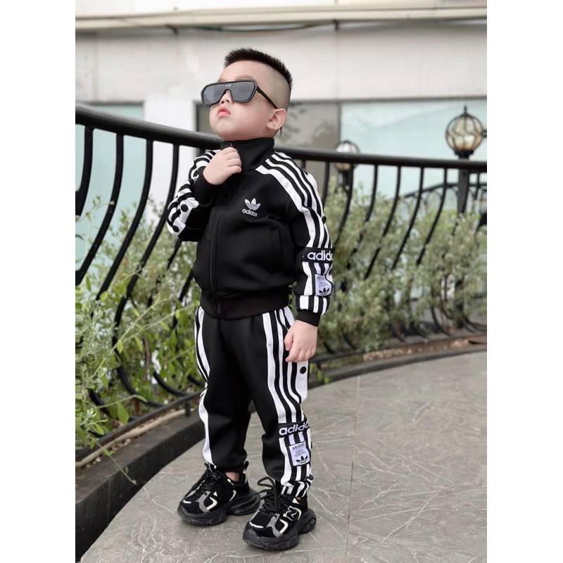 Bộ thể thao dsa sọc cho bé trai và bé gái