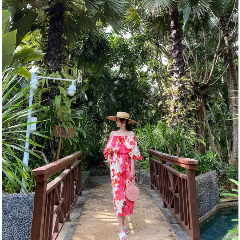 Váy maxi trễ vai hoạ tiết tông hồng sang chảnh - MS176