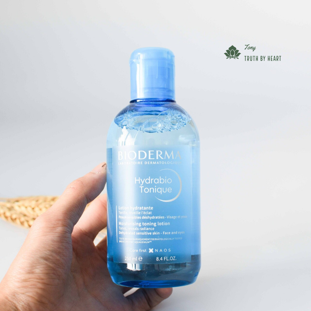 Toner nước hoa hồng Bío hydra màu xanh